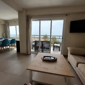Apartamento Frente Al Mar En La Torrecilla, Nerja
